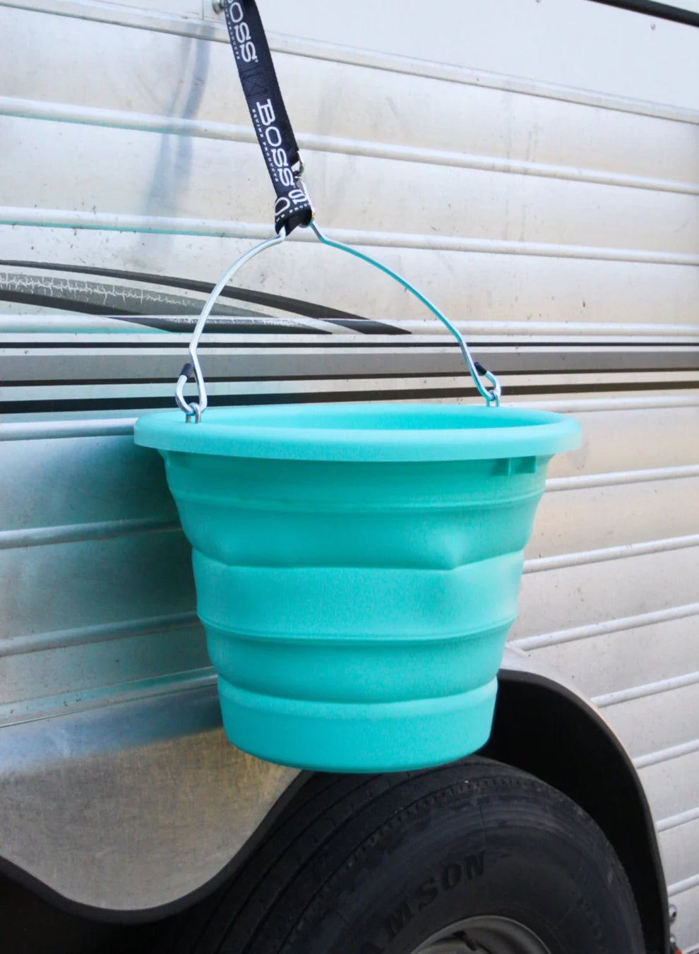 Boss™ Bucket